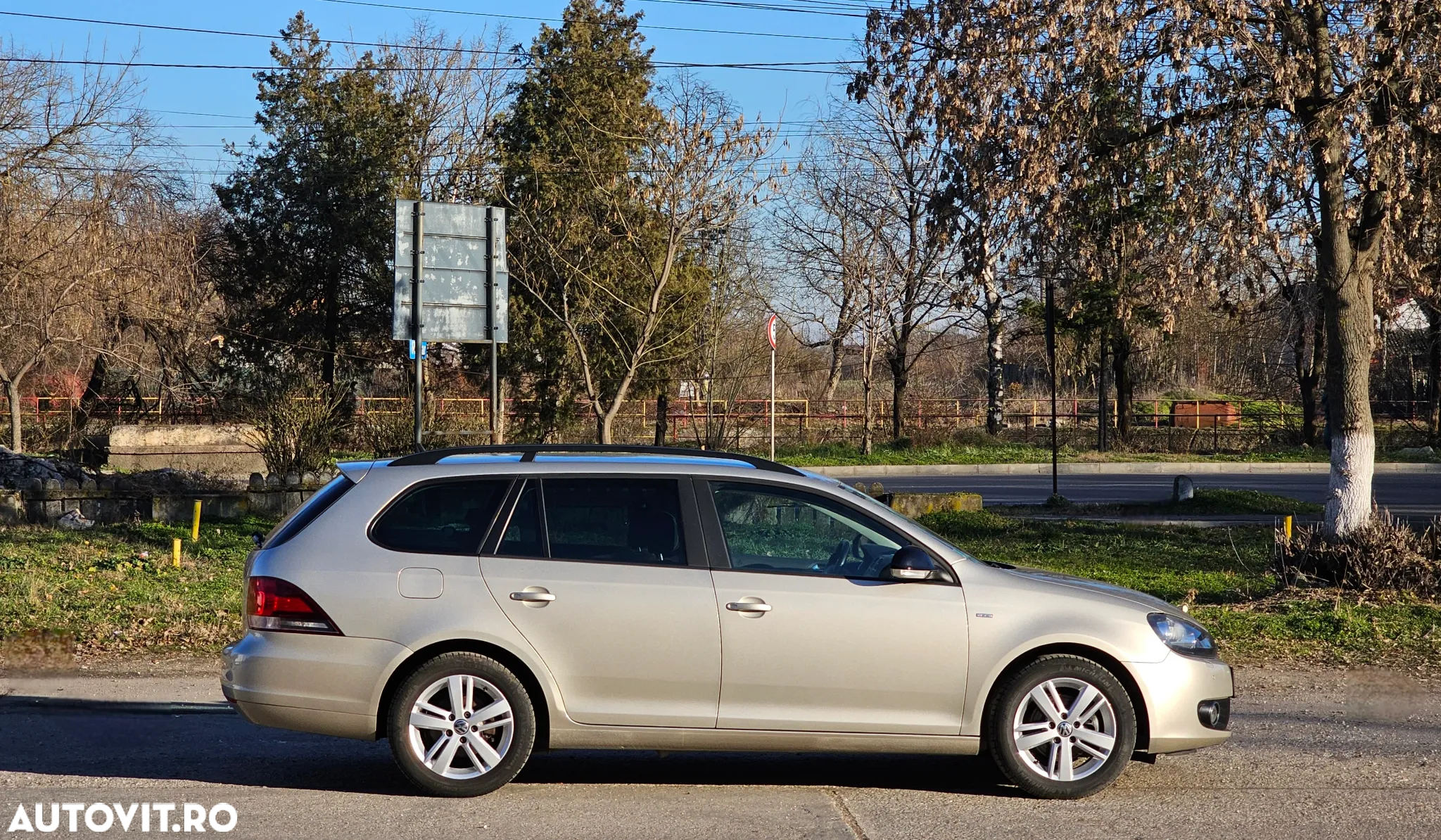 Volkswagen Golf 1.4 TSI DSG MATCH - 11