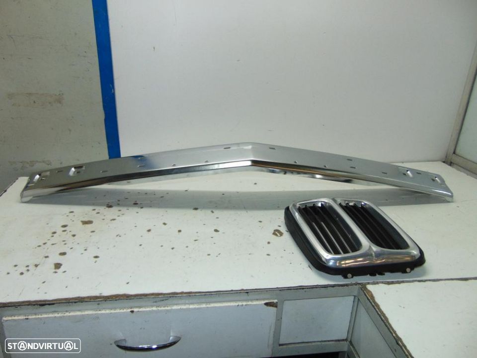 BMW E12 série 5 1974 a 1982 centro do pára-choques - 5