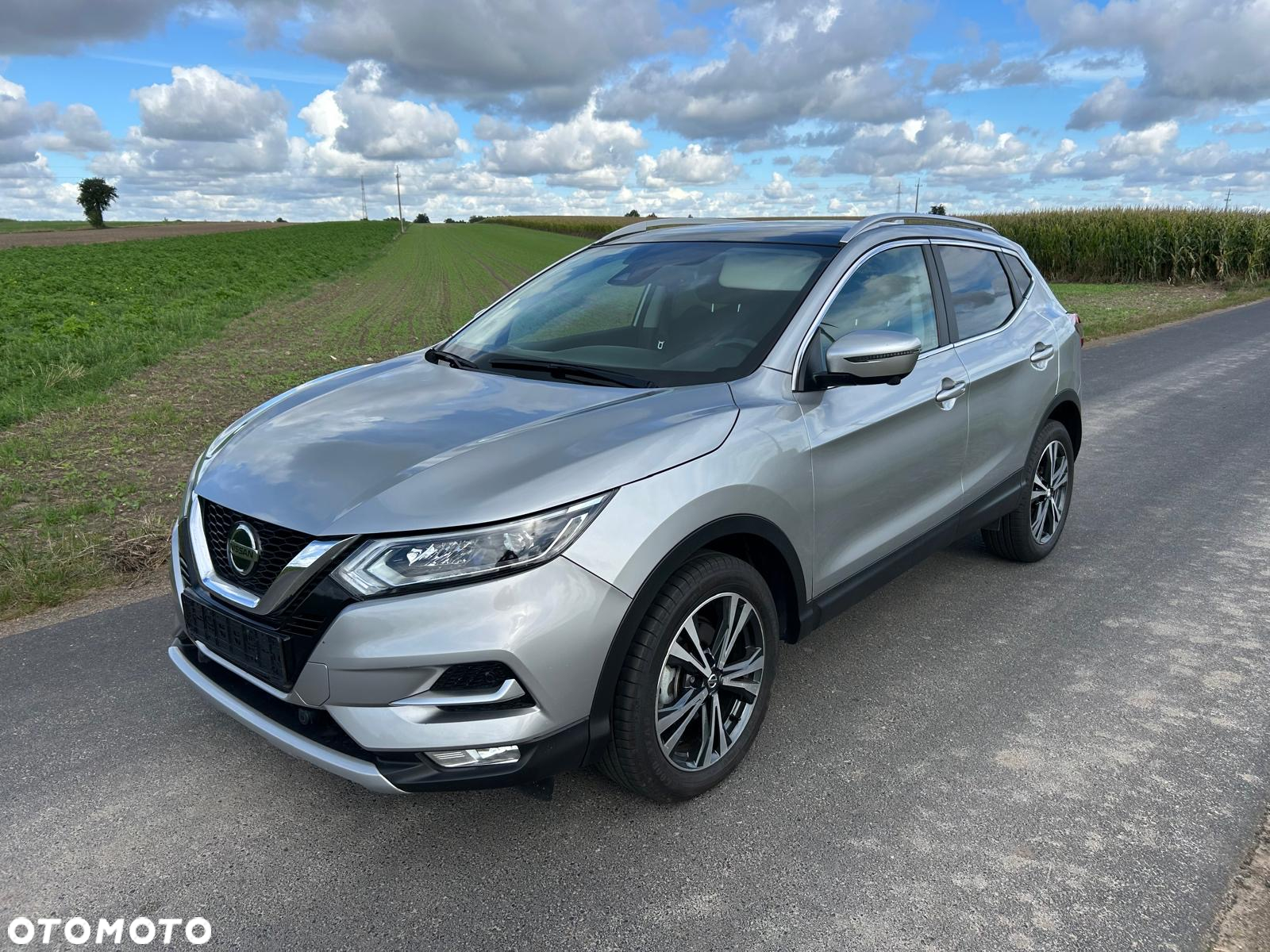 Nissan Qashqai 1.3 DIG-T TEKNA - 9