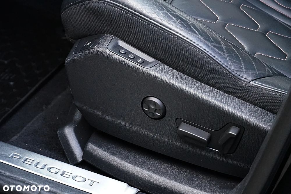 Peugeot 3008 BlueHDi 180 Stop & Start EAT6 GT - 26