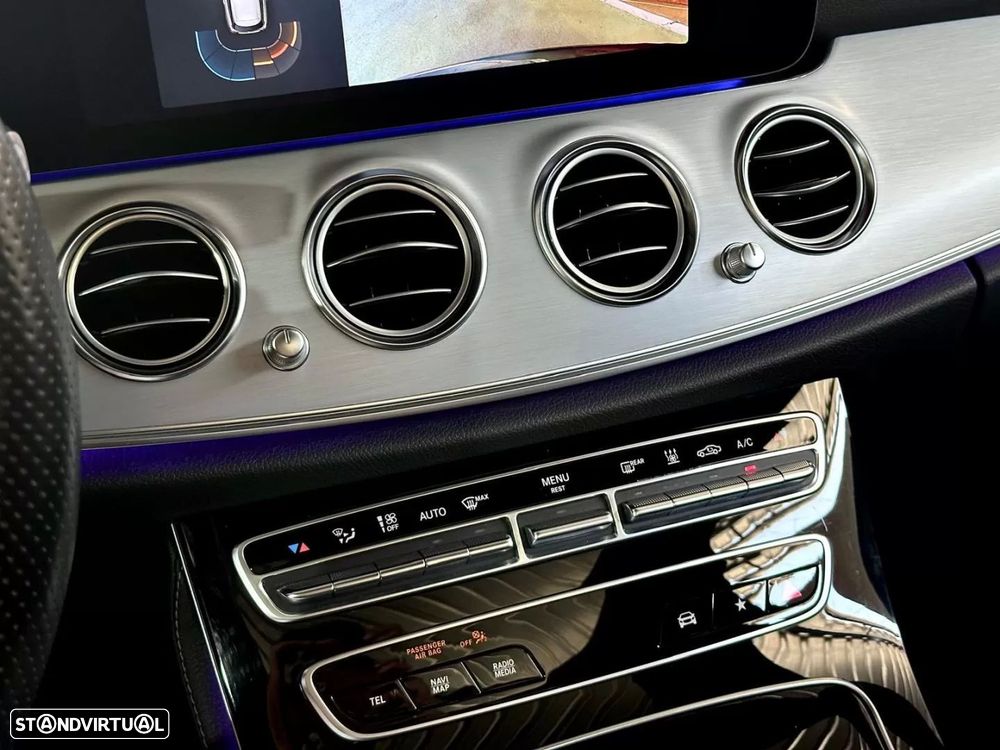 Mercedes-Benz E 300 de 9G-TRONIC AMG Line - 35