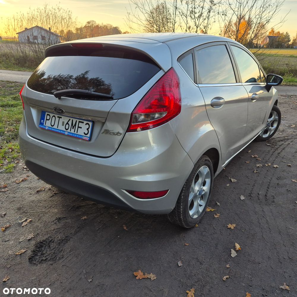 Ford Fiesta 1.4 Titanium - 5