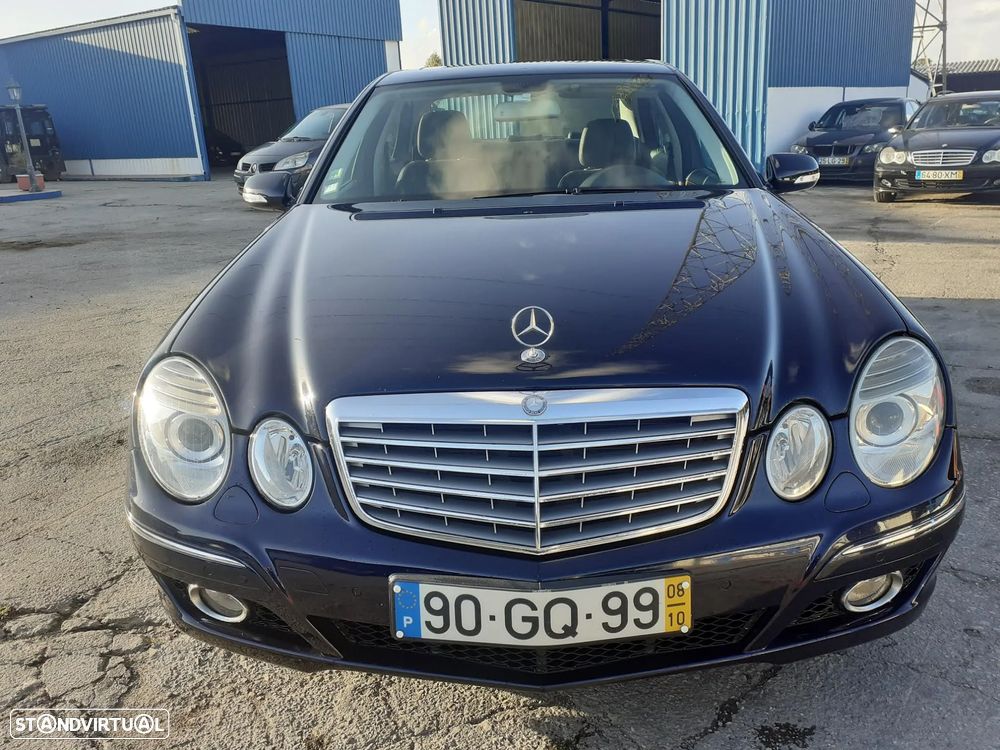 Mercedes-Benz 220 - 14