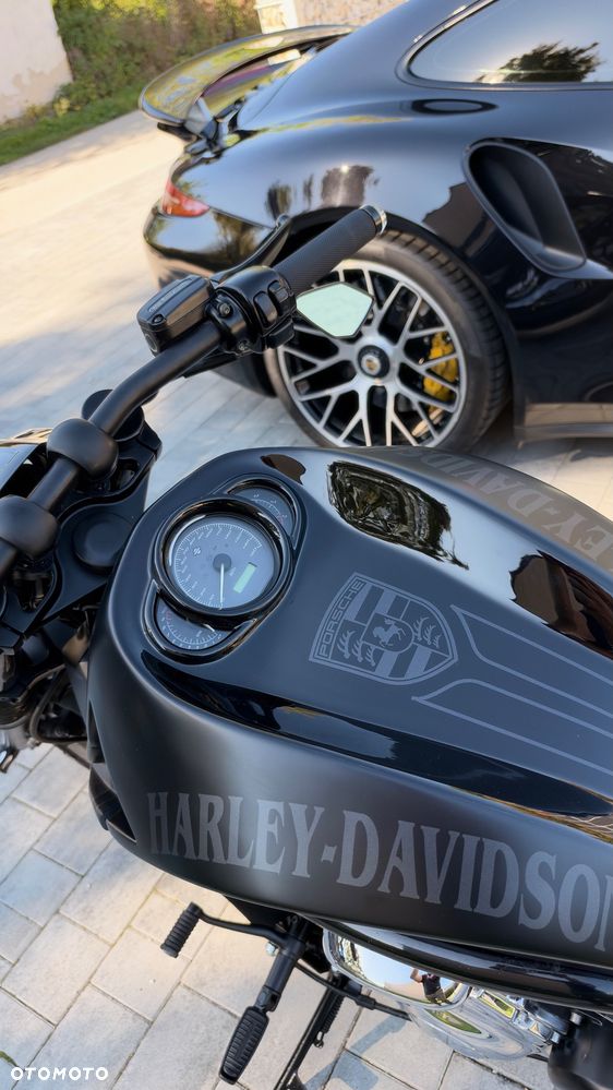 Harley-Davidson V-Rod Night Rod - 31