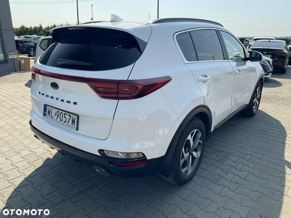 Kia Sportage 1.6 CRDI AWD Eco-Dynamics+ (48V M-H) SPIRIT - 3