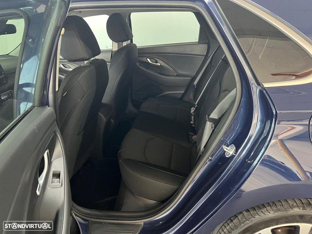 Hyundai i30 1.0 T-GDI Comfort+Navi - 17