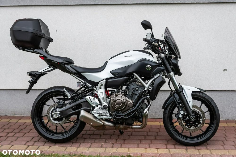 Yamaha MT - 3