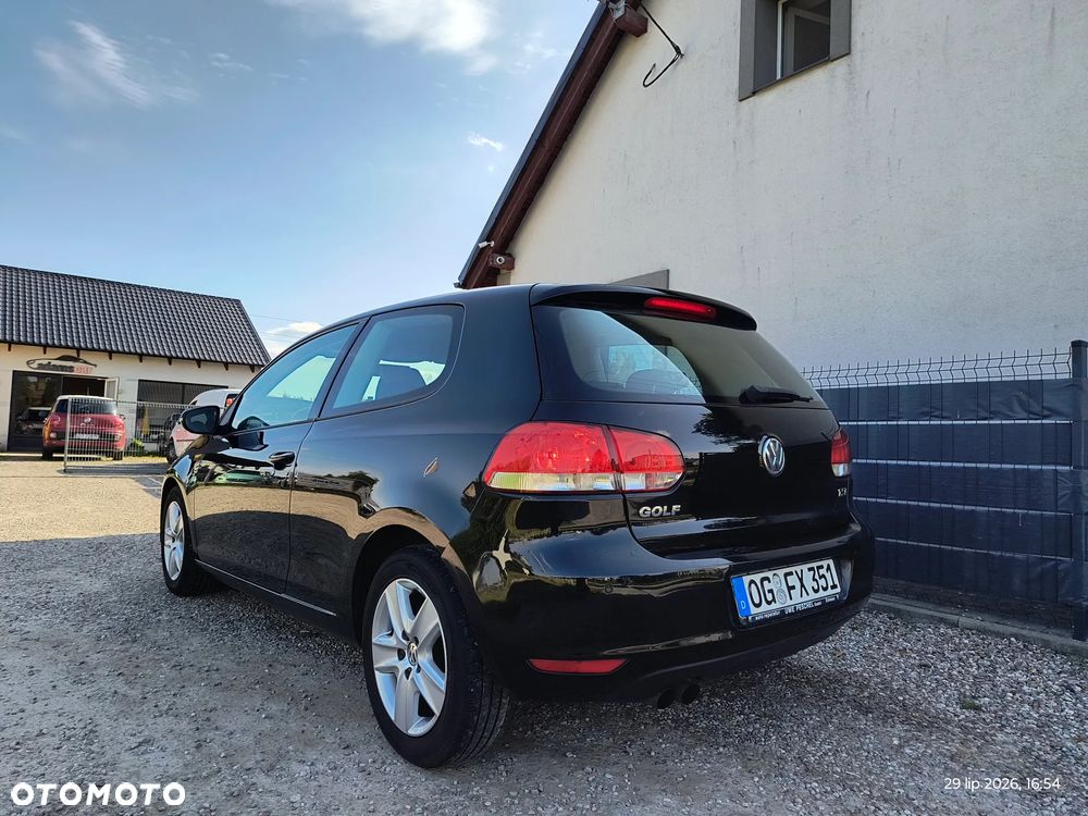 Volkswagen Golf 1.4 TSI United - 13