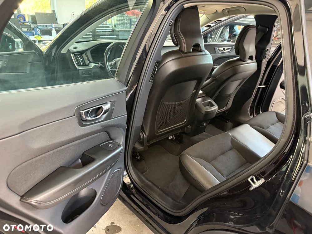 Volvo XC 60 - 11