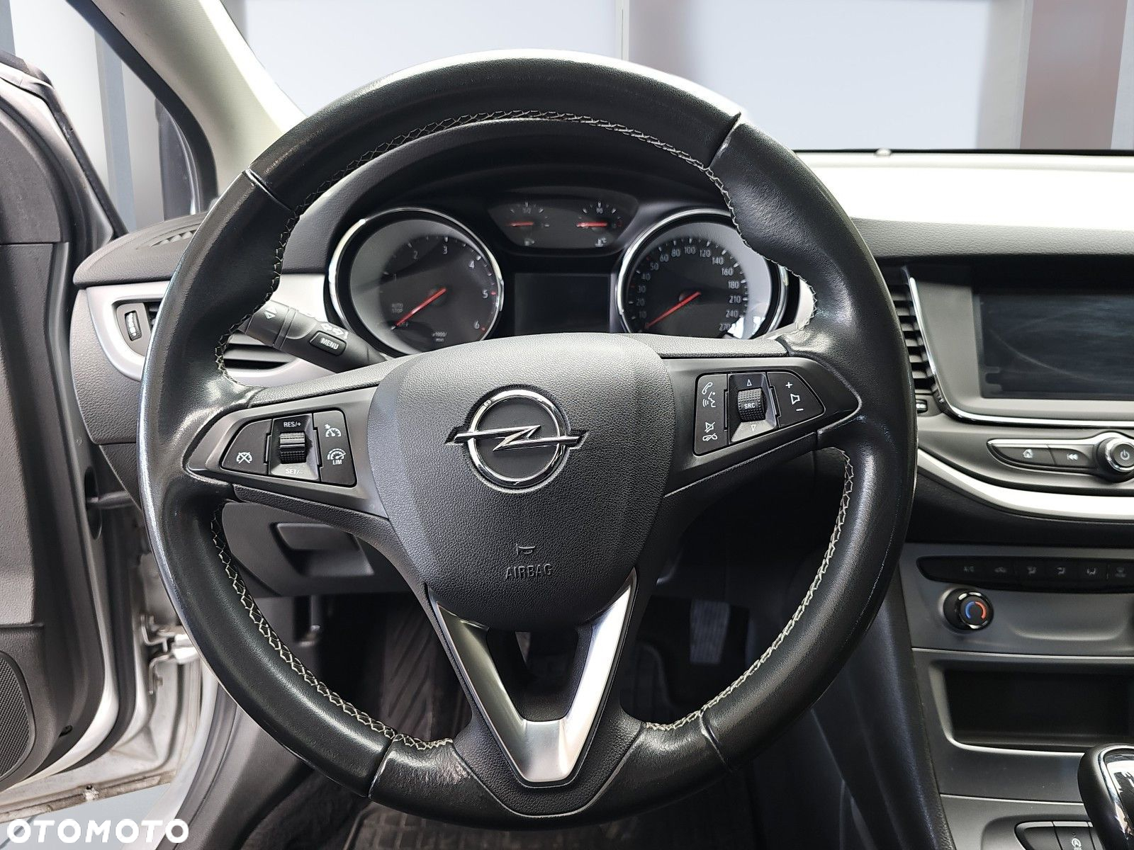Opel Astra - 15
