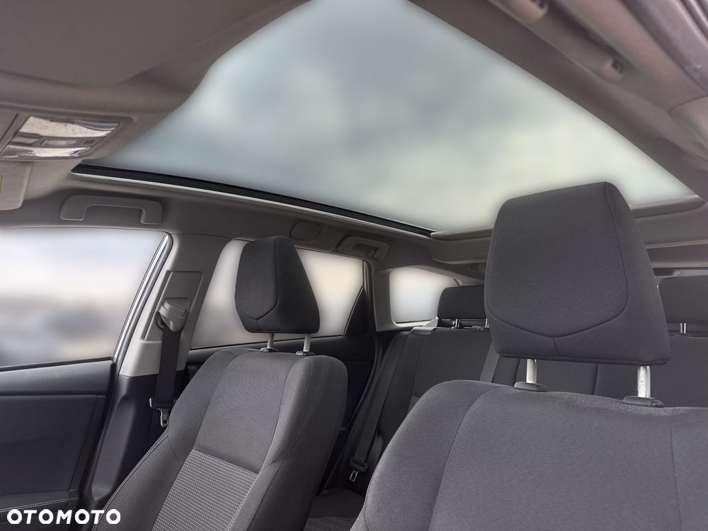 Toyota Auris 1.6 Premium Comfort - 22