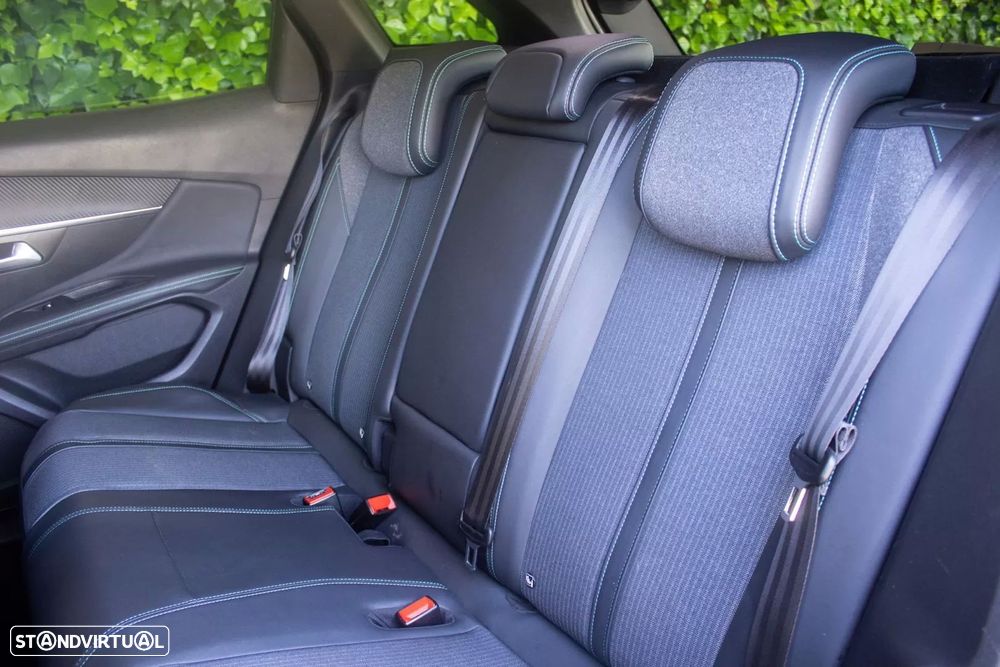 Peugeot 3008 1.6 Hybrid Allure e-EAT8 - 14