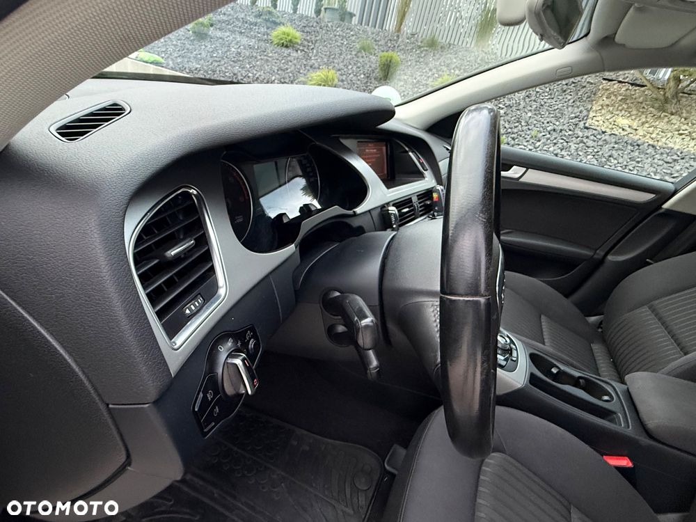 Audi A4 Avant 2.0 TDI Multitronic - 26
