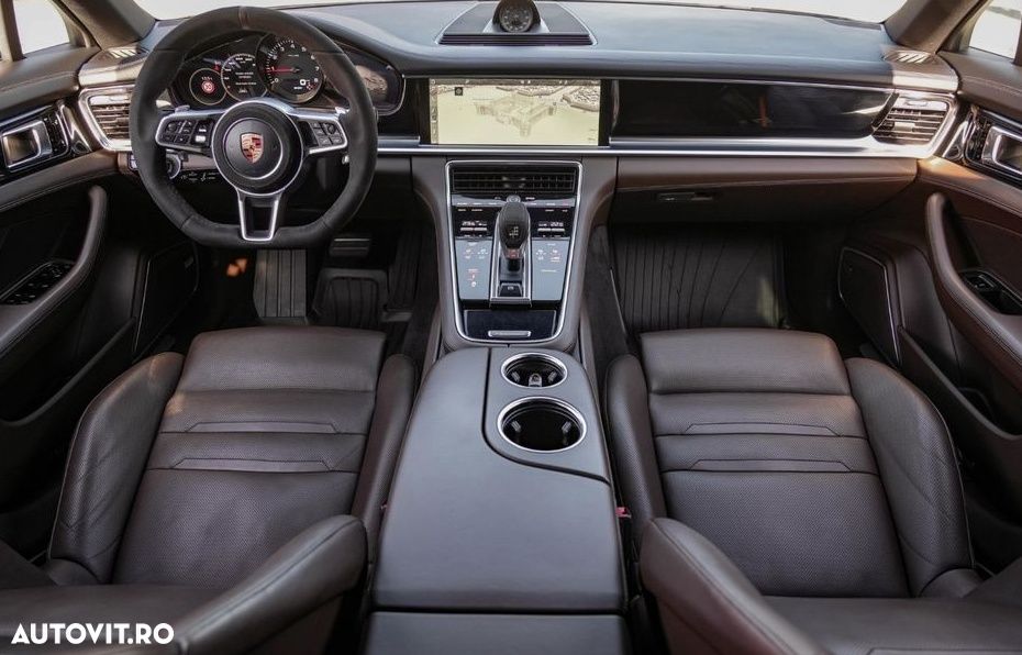 Porsche Panamera 4 Executive - 6