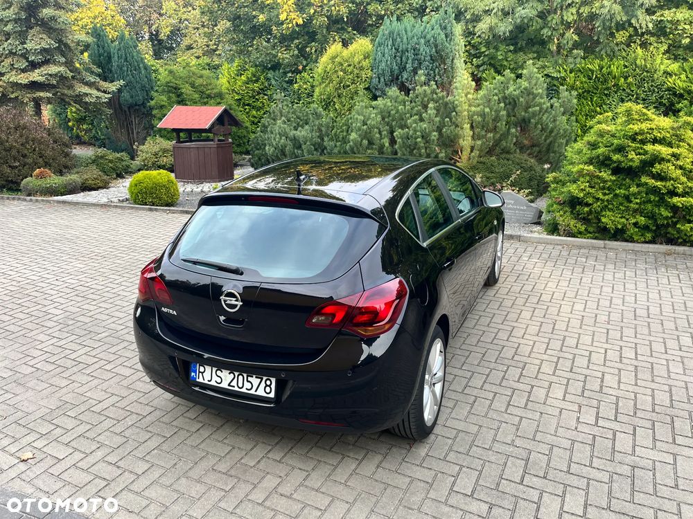 Opel Astra 1.6 Edition Sport - 10