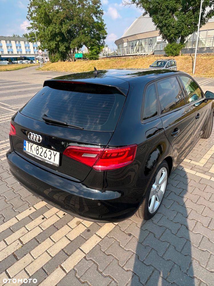 Audi A3 Sportback - 5
