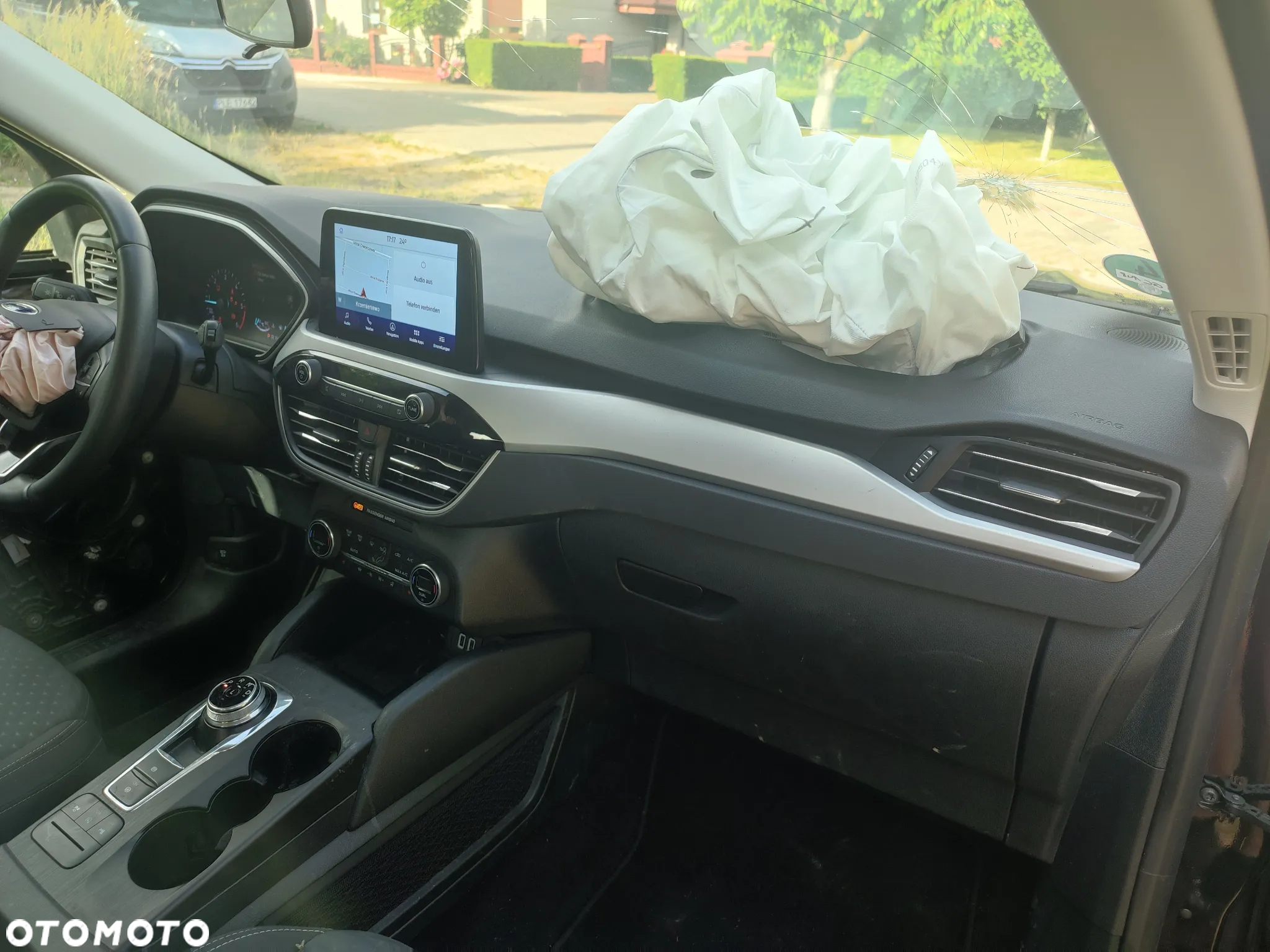Ford Kuga - 9