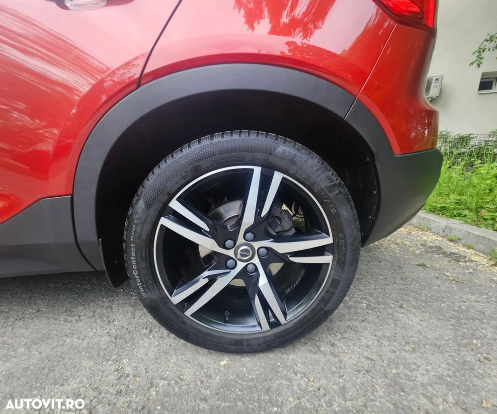Volvo XC 40 D4 AWD R-Design - 13