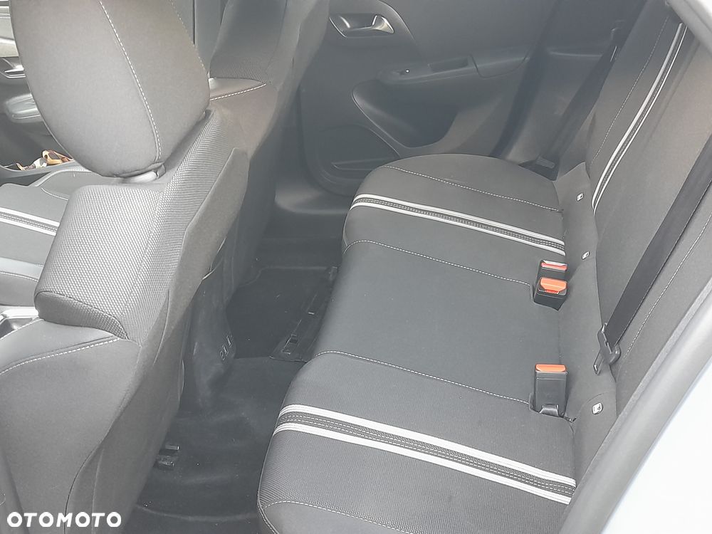 Opel Corsa GS - 7