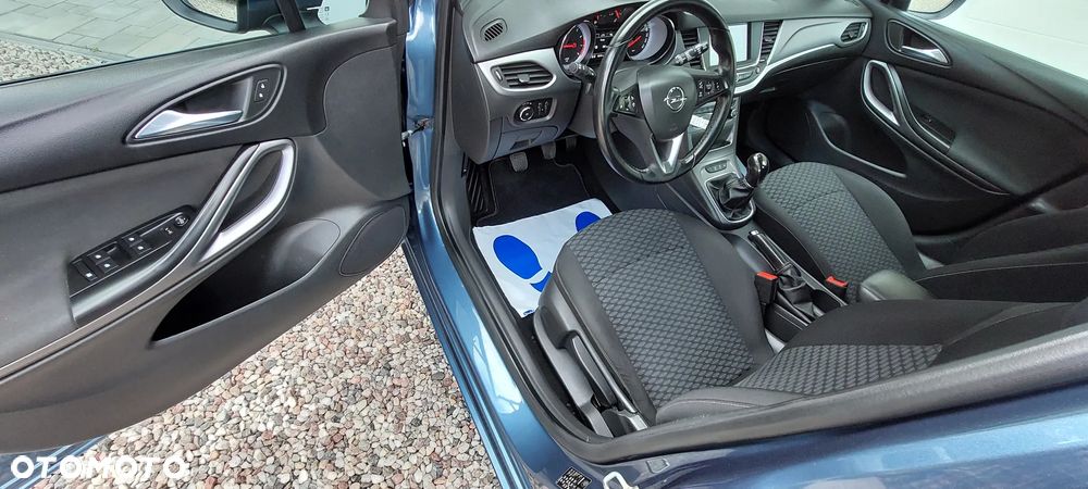 Opel Astra 1.4 Turbo Dynamic - 17