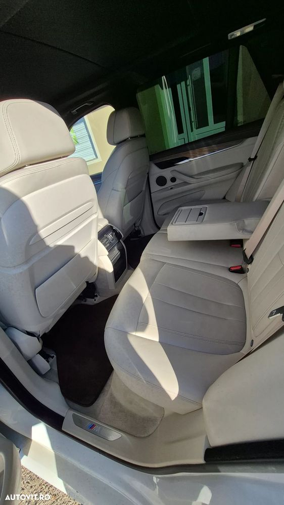 BMW X5 xDrive30d Sport-Aut. - 2