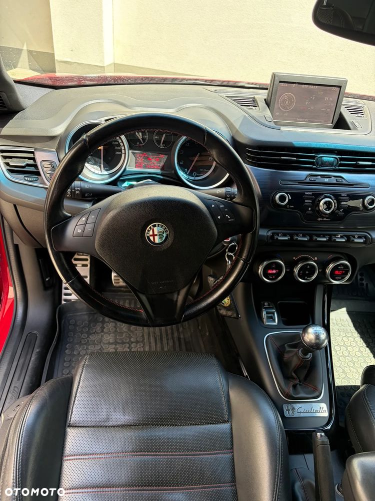Alfa Romeo Giulietta - 11