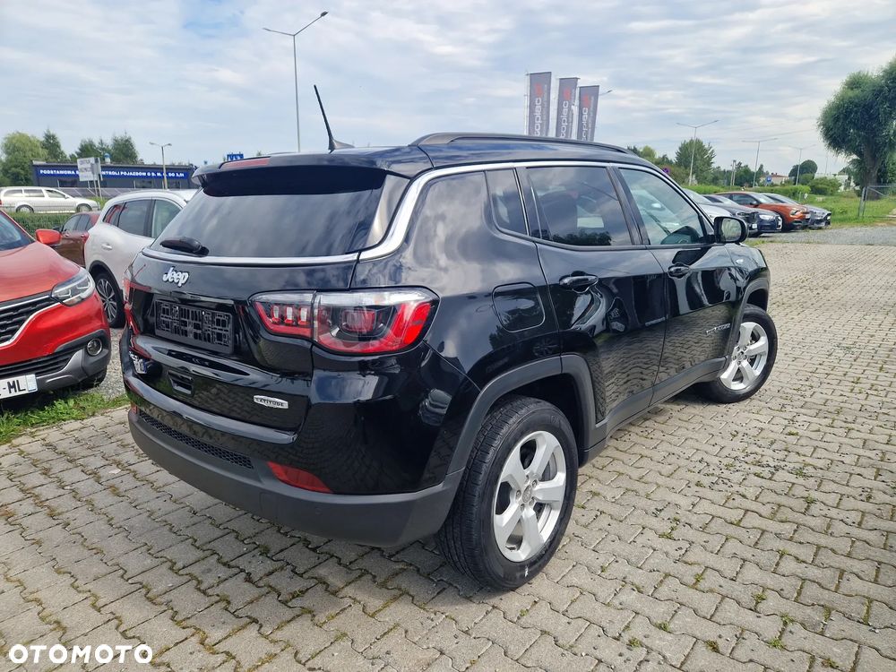 Jeep Compass - 2