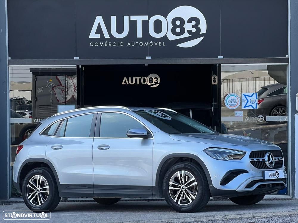 Mercedes-Benz GLA 200 Style - 1