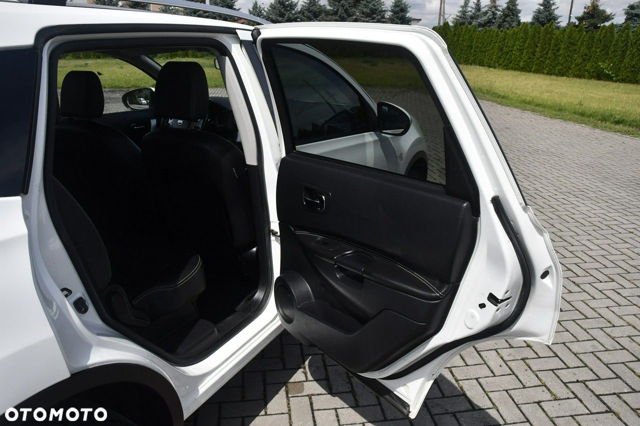 Nissan Qashqai+2 - 26