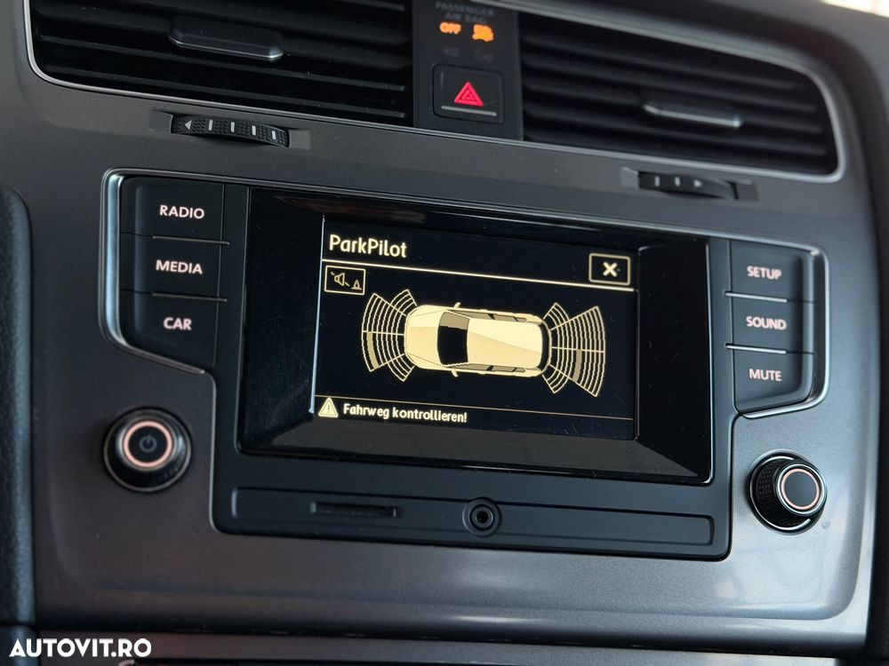 Volkswagen Golf 1.2 TSI BlueMotion Technology Trendline - 19