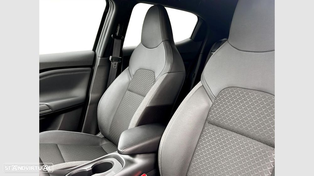 Nissan Juke 1.0 DIG-T N-Connecta DCT - 12