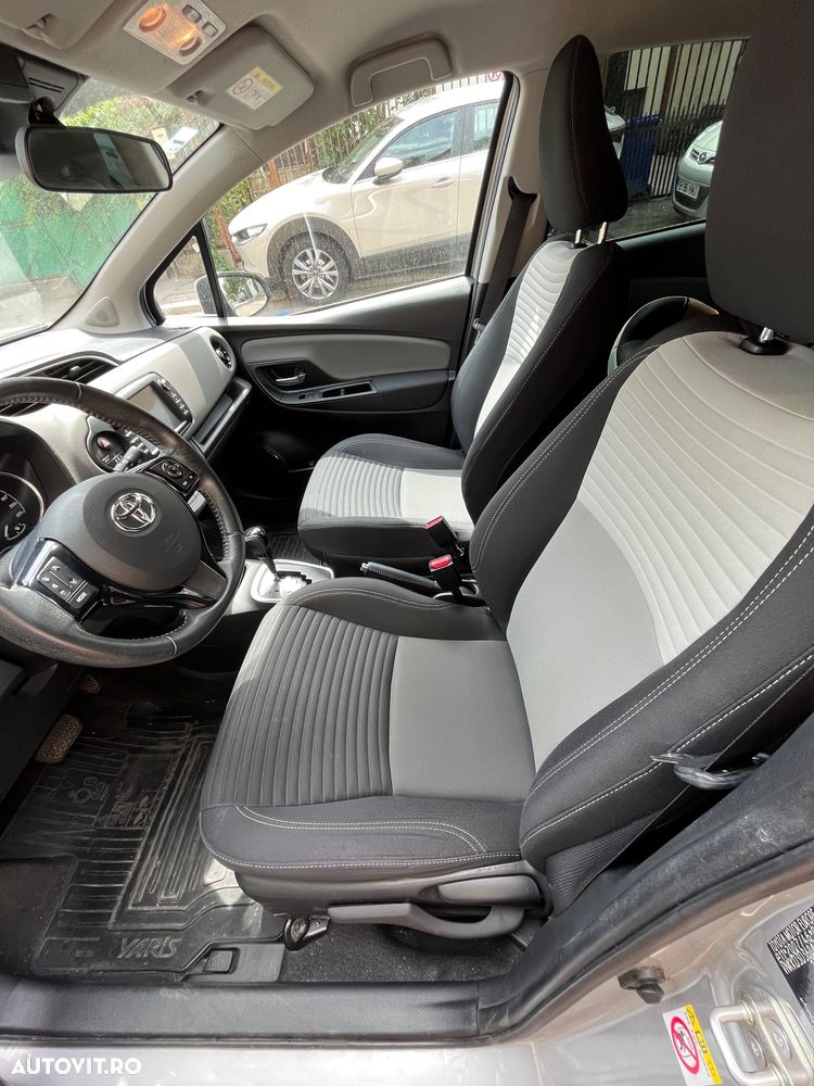 Toyota Yaris 1.5 VVT-i HSD Active - 16