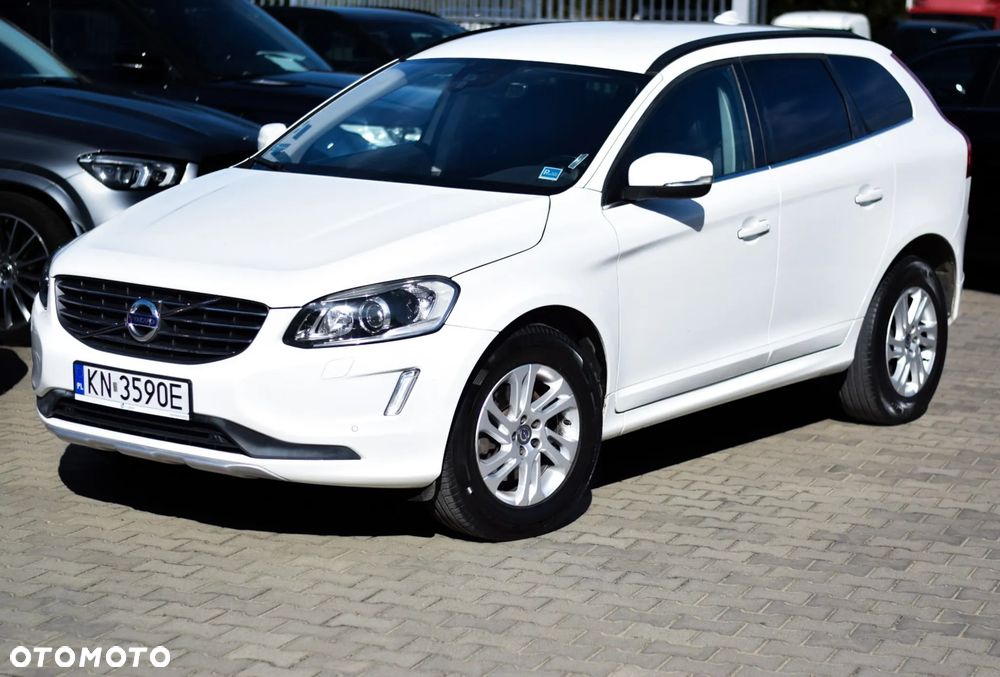 Volvo XC 60 D4 AWD Momentum - 31