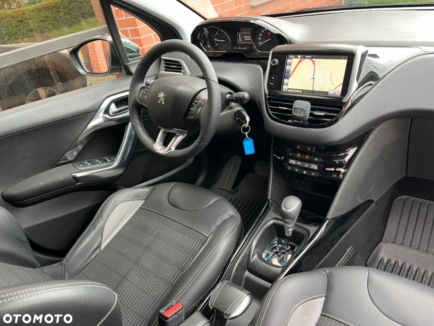 Peugeot 2008 1.2 Pure Tech Allure S&S EAT6 - 7