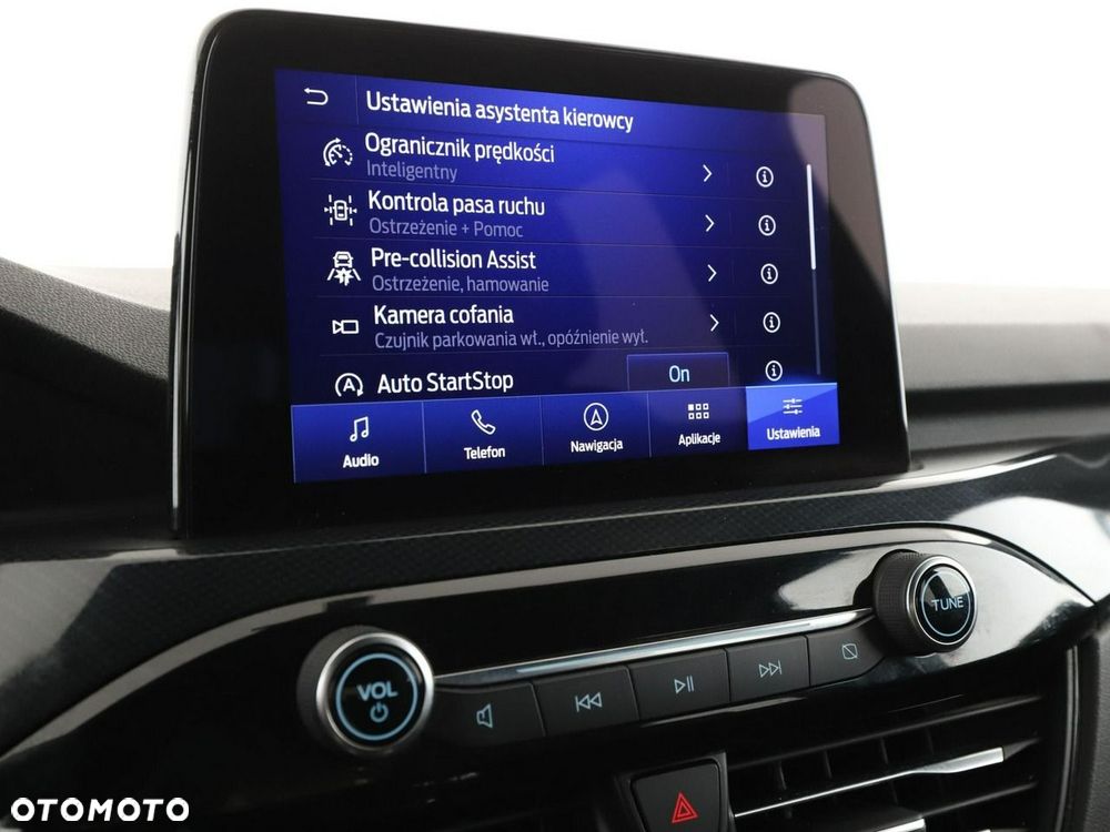 Ford Kuga 2.0 TDCi 2x4 ST-Line - 27