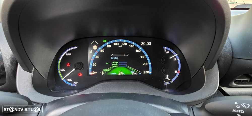 Toyota Yaris Cross - 10