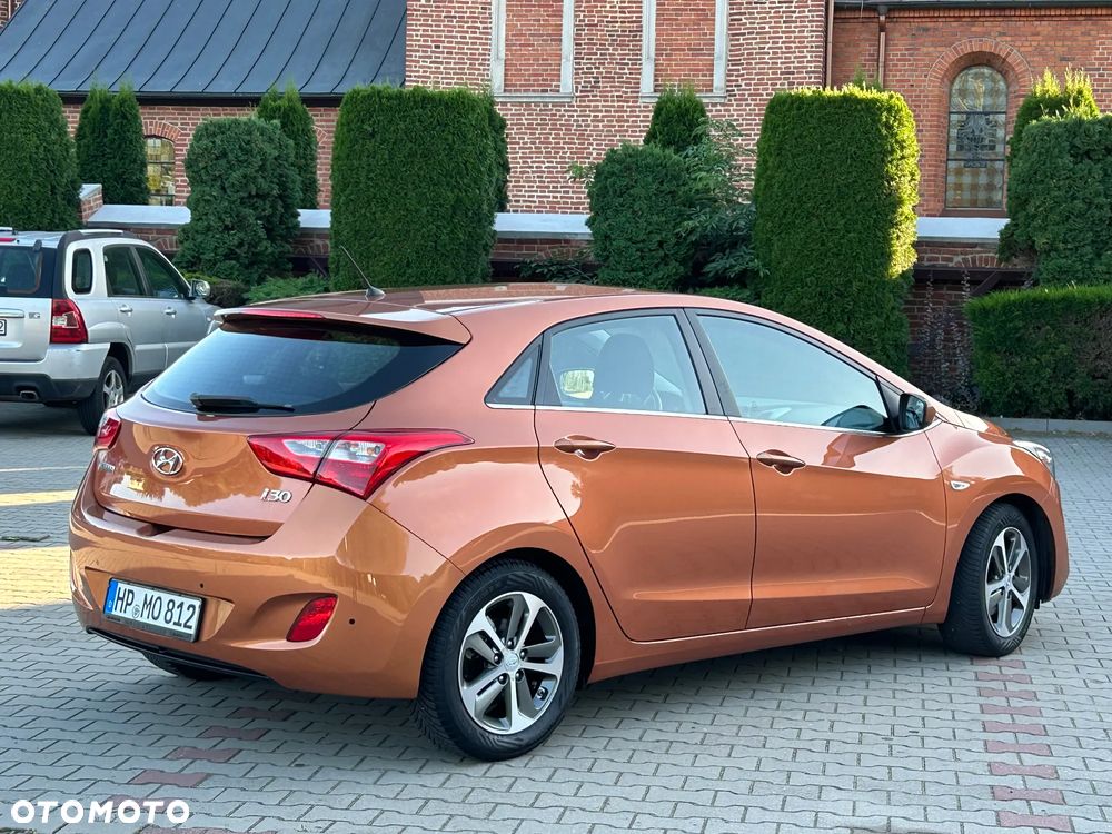 Hyundai i30 - 18