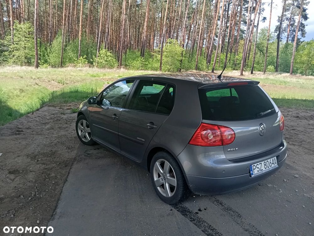 Volkswagen Golf 1.4 United - 1