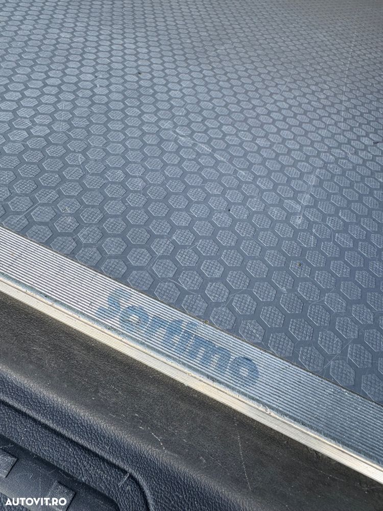 Volkswagen Transporter - 17