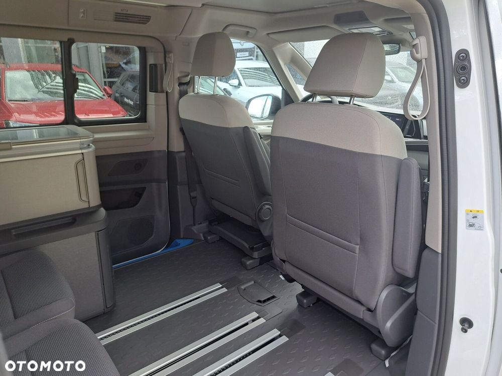 Volkswagen California - 11