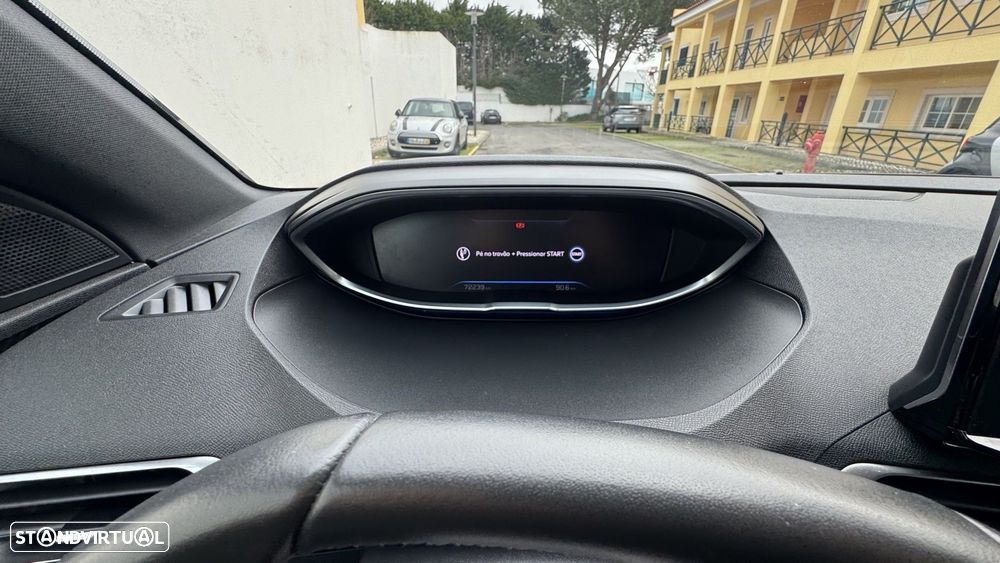 Peugeot 5008 1.2 Hybrid Allure Pack e-DCS6 - 28