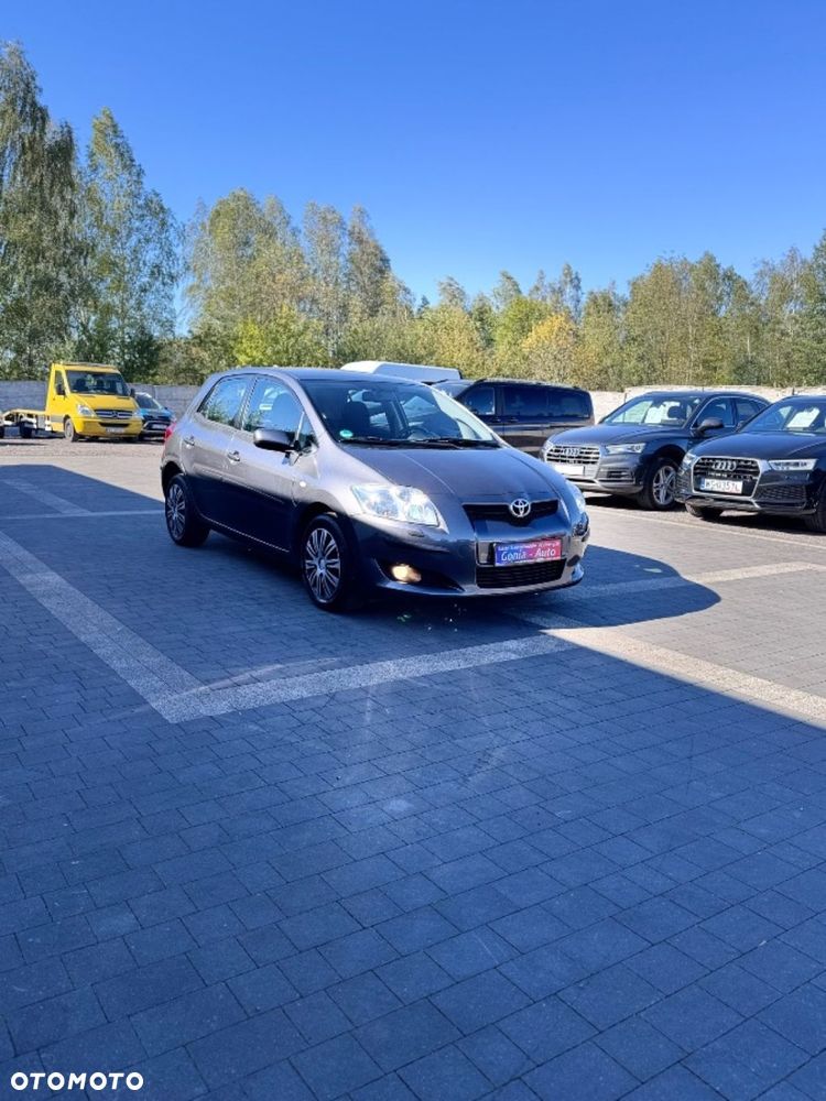 Toyota Auris - 9