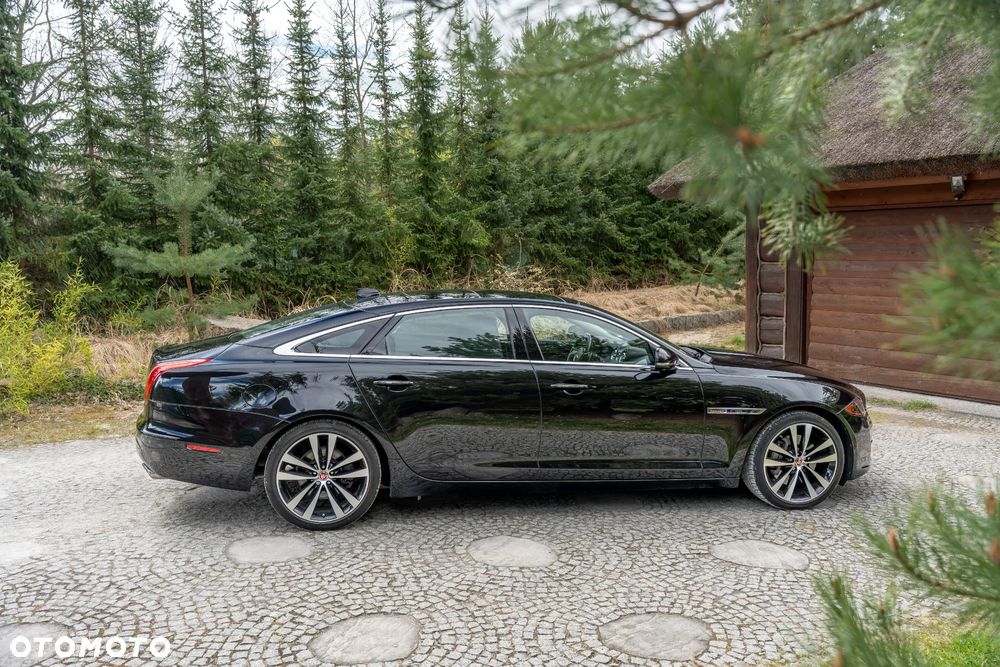 Jaguar XJ 3.0 T AWD Portfolio - 8