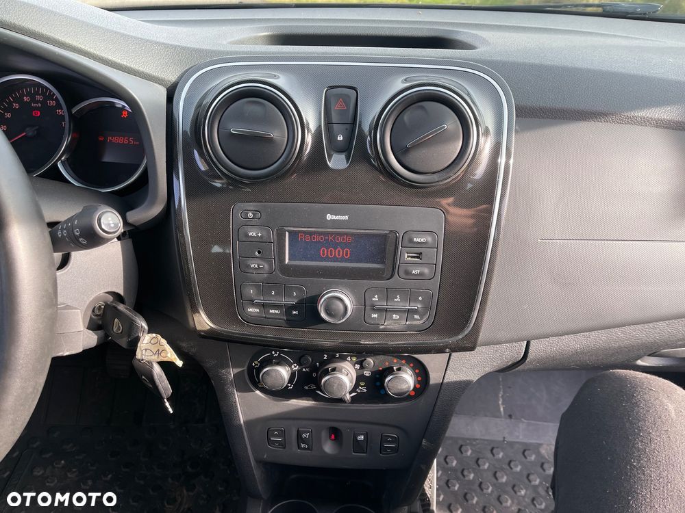 Dacia Logan 1.5 dCi Story - 12