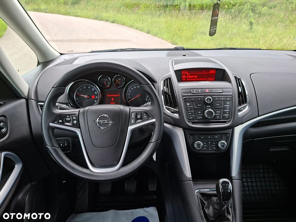 Opel Zafira Tourer 1.4 Turbo Edition - 26