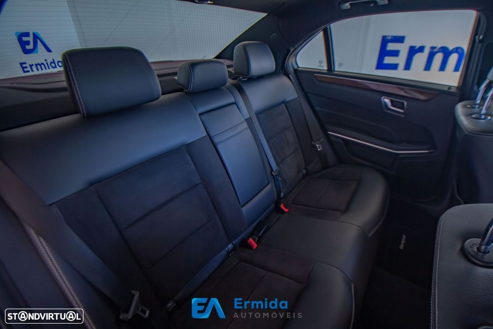 Mercedes-Benz E 300 Bluetec Hybrid Avantgarde - 23