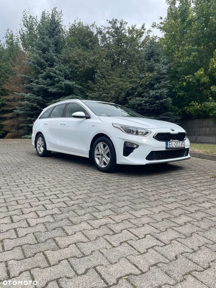Kia Ceed 1.5 T-GDI M - 2