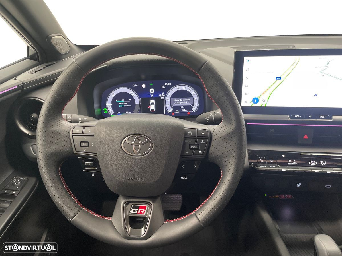 Toyota C-HR - 4