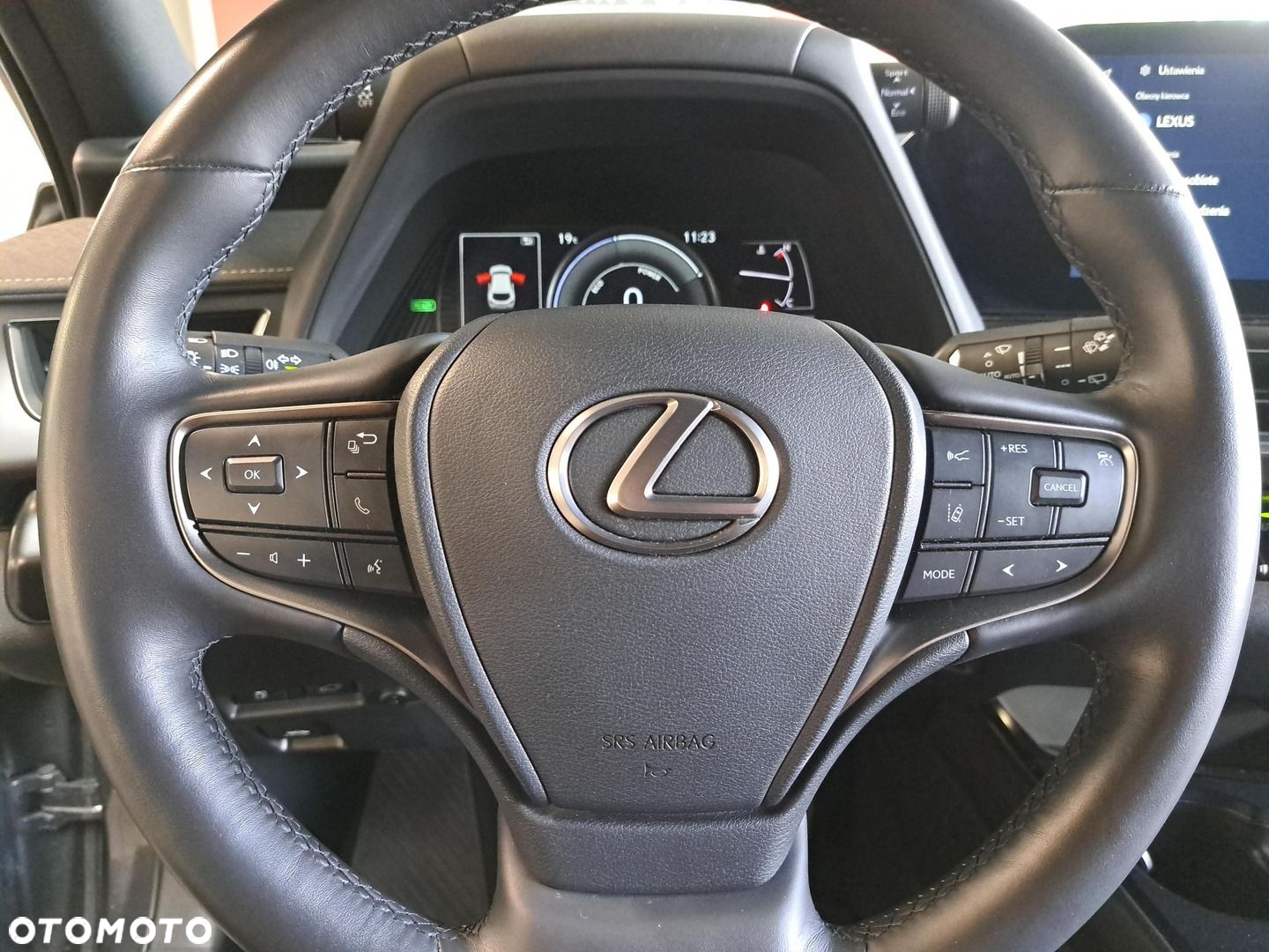 Lexus UX 250h GPF F Sport Design 2WD - 31