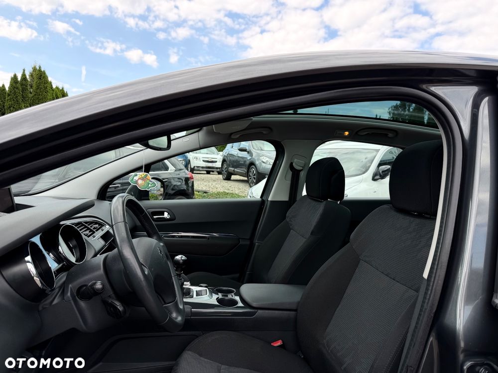 Peugeot 3008 155 THP Allure - 9